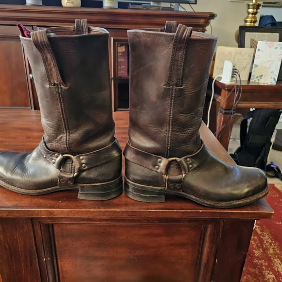 Frye Dark Brown Leather Western Boots - Picture 3 of 8